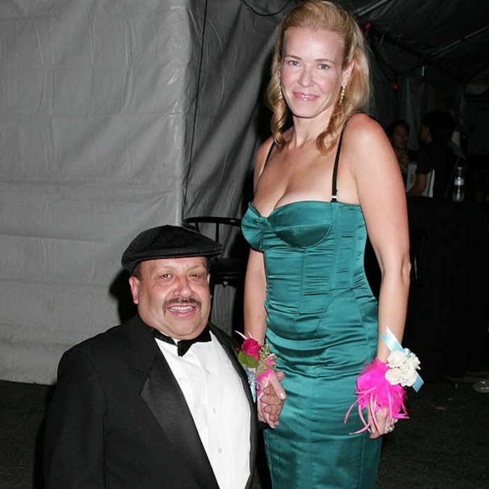 Chelsea Handler Pays Tribute To Her Sidekick And Friend Chuy Bravo E Online Ap